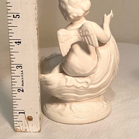 Vintage Ceramic Cherub Angel Figurine - Picture 3 of 7